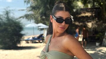 merel leerdam bikini