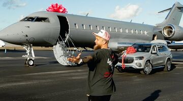 Jake Paul Maybach en Privévliegtuig