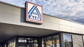 Buitenkant van een filiaal van de ALDI