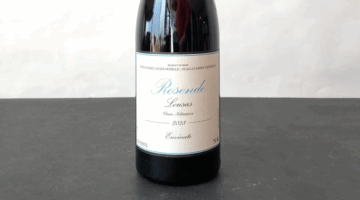 Fles rode wijn die je bij de Librije kan drinken