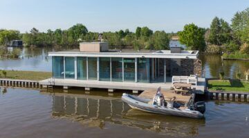 Het huis op de Loosdrechtse Plassen.