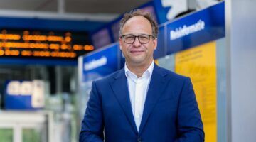 Wouter Koolmees, de man die een riant salaris weet te verdienen.