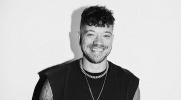 Gers Pardoel, de artiest die zijn villa te koop zette op Funda