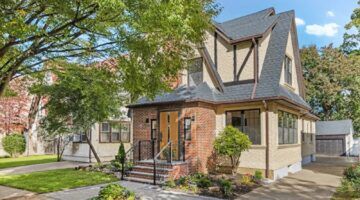 Het ouderlijk huis van Donald Trump.