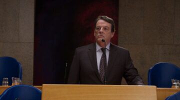 De hoofdrolspeler in de Nederlandse serie BuZa