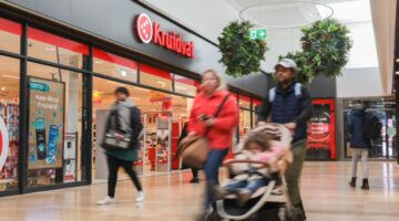Een winkel van Kruidvat in een winkelcentrum