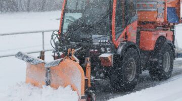 Een wagen waarin zoutstrooiers moeten rijden om hun salaris te verdienen.