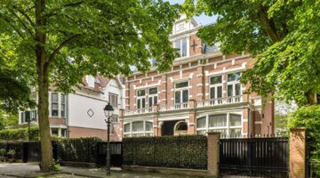 De voorzijde van de duurste woning van Den Haag.