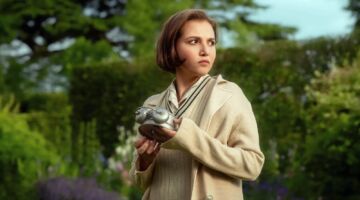 Mia McKenna-Bruce in Agatha Christie's Seven Dials