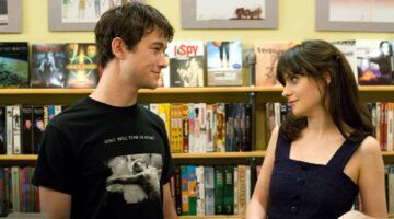 Een man en vrouw in een boekwinkel