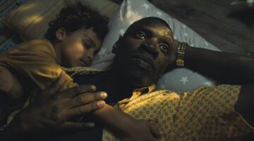 Omar Sy en Baeyen Hoffman in I Was A Stranger