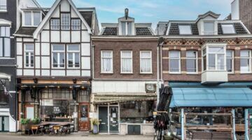Het te koop staande huis in Amsterdam.