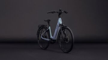 de Cube Supreme Hybrid Deluxe SLX 600 e-bike