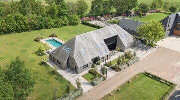 Het luxe landhuis in Drenthe.