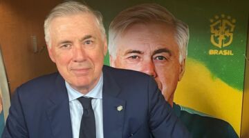 Carlo Ancelotti, &eacute;&eacute;n van de bondscoaches op het WK 2026 met het hoogste vermogen