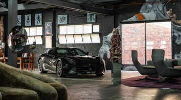 De te koop staande mancave.