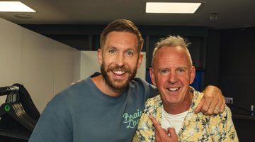 Calvin Harris, de man die een boerderij op Ibiza bezit.
