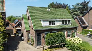 Het huis dat een eigen bar heeft.