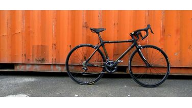 Voor 175 euro bouw jij je eigen custom bamboe fiets