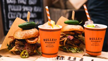 Bourbon whiskey en Burgers dit weekend op NDSM-Foodfestival