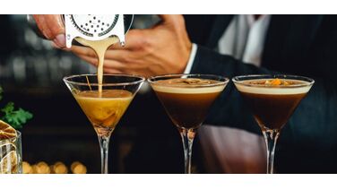 Zo maak je de Espresso Martini en andere coffee cocktails thuis