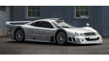 Buitenkans: deze zeer zeldzame Mercedes-Benz AMG CLK GTR staat te koop