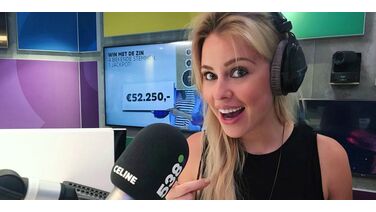 Celine Huijsmans is de mooiste nieuwslezeres op de Nederlandse Radio