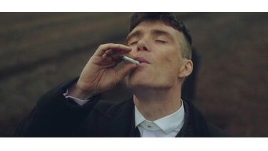 Zo veel moet Cillian Murphy roken in één seizoen Peaky Blinders