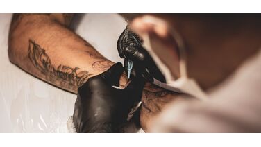 Tattoo verwijderen? Dit zijn de verschillende manieren