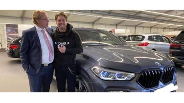 André Hazes krijgt een BMW van 150.000 euro voor zijn verjaardag