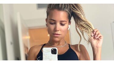 Sylvie Meis laat met workout foto’s op Instagram zien hoe fit ze is voor haar leeftijd