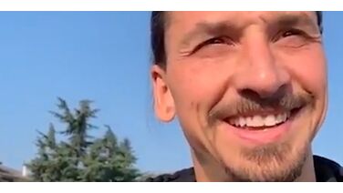 Zlatan Ibrahimovic verrast aantal teamgenoten met een PS5