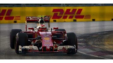 De 10 heftigste crashes in Formule 1 openingsrondes