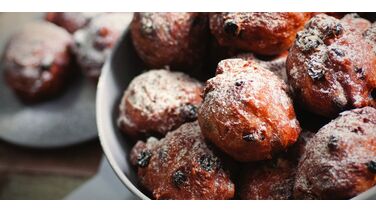 Oliebollen met bier: hét recept voor oud en nieuw