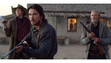 Netflix slaat enorme slag met nieuwe thriller met top acteur Christian Bale