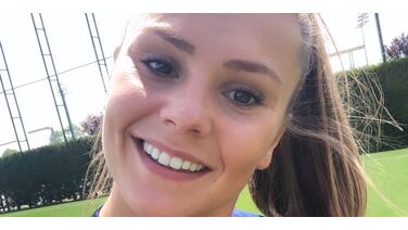 Lieke Martens bewijst met Instagram foto’s waarom zij ‘De Mooiste Sportvrouw van 2021’ is