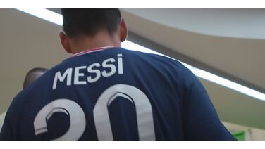 Zelfs Michael Jordan verdient enorme bedragen aan de verkoop van Lionel Messi shirts