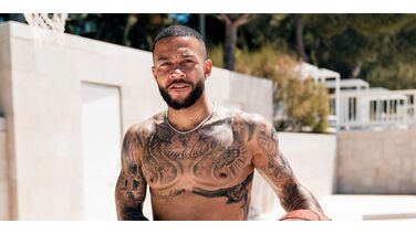 De tattoos van Memphis Depay én hun betekenis