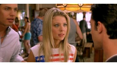 American Pie-actrice Tara Reid zet gewaagde foto’s van vroeger op Instagram