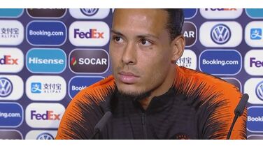 Virgil van Dijk verschijnt bij Oranje met een horloge om de pols t.w.v. €570.000