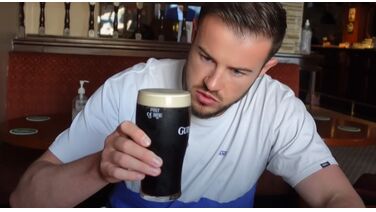 Man deelt lifehack met Guiness-biertje en gaat wereldwijd viral