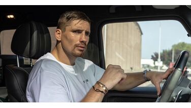 Rico Verhoeven geeft zijn Mercedes G Wagon een lijpe make-over