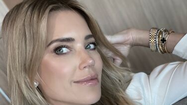 Daar is ze weer! Sylvie Meis showt vol trots nieuwe ALDI-lingerie