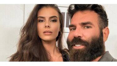 Extravagante pokerspeler Dan Bilzerian zet absurd luxe droomwoning in Las Vegas te koop voor $ 25 miljoen