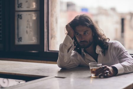 Illustratie voor: Dit doet alcohol met je lichaam zodra je dronken wordt