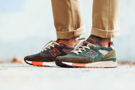 runner sneakers