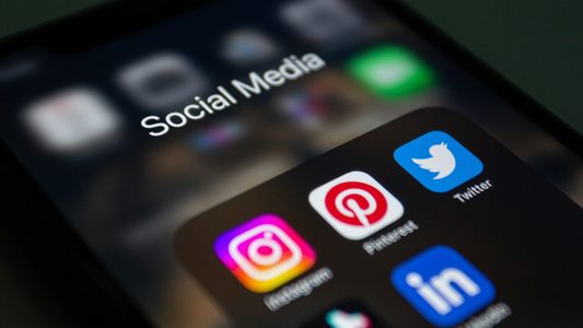 Social media-apps waarop Meta talloze accounts blokkeerde.