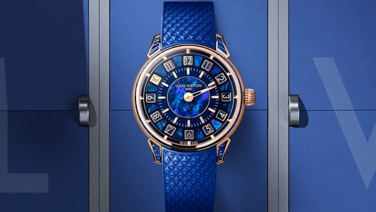Een van de nieuwe horloges van Louis Vuitton.