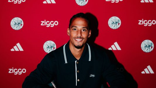 Thilo Kehrer bij ajax