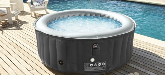 opblaasbare jacuzzi van de Lidl MAN MAN